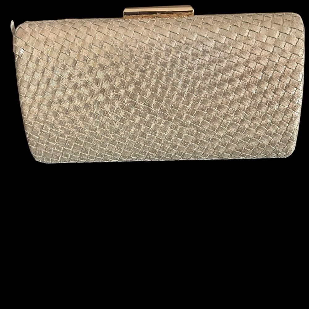 Sondra Roberts Rose Gold Metallic Clutch Crossbody Bag